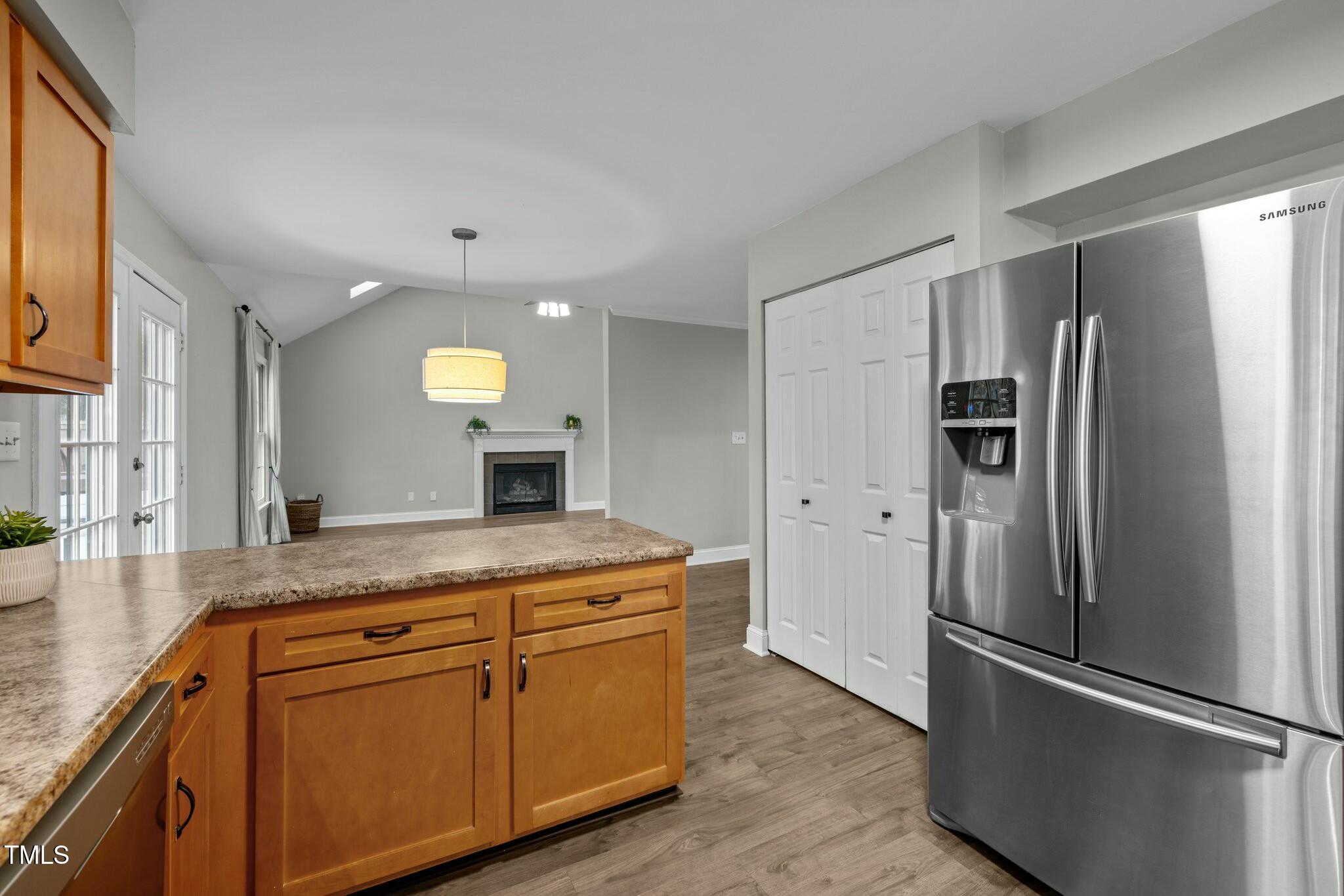 8304 Bellingham Circle Raleigh, NC 27615 - Photo 18 of 47 Kitchen