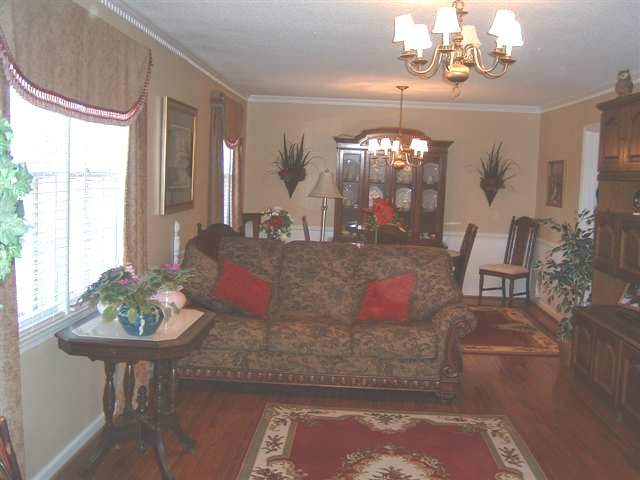 163 Glorisa Road Marietta, SC 29661 - Photo 4 of 24
