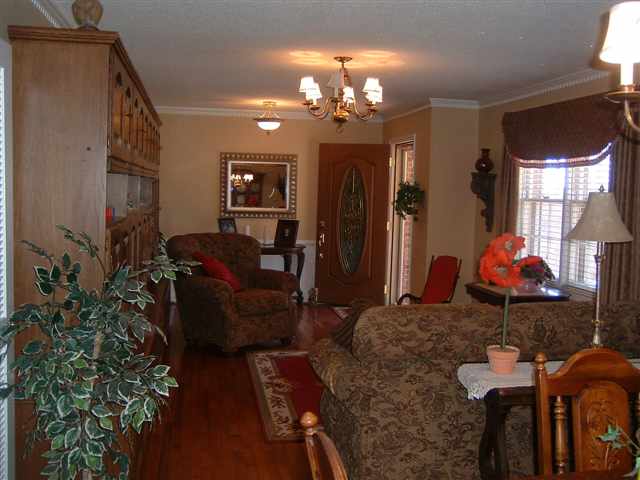 163 Glorisa Road Marietta, SC 29661 - Photo 5 of 24