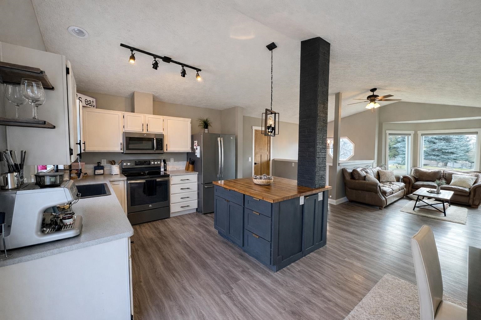 517 East Westcrest Avenue Colbert, WA 99005 - Photo 10 of 21