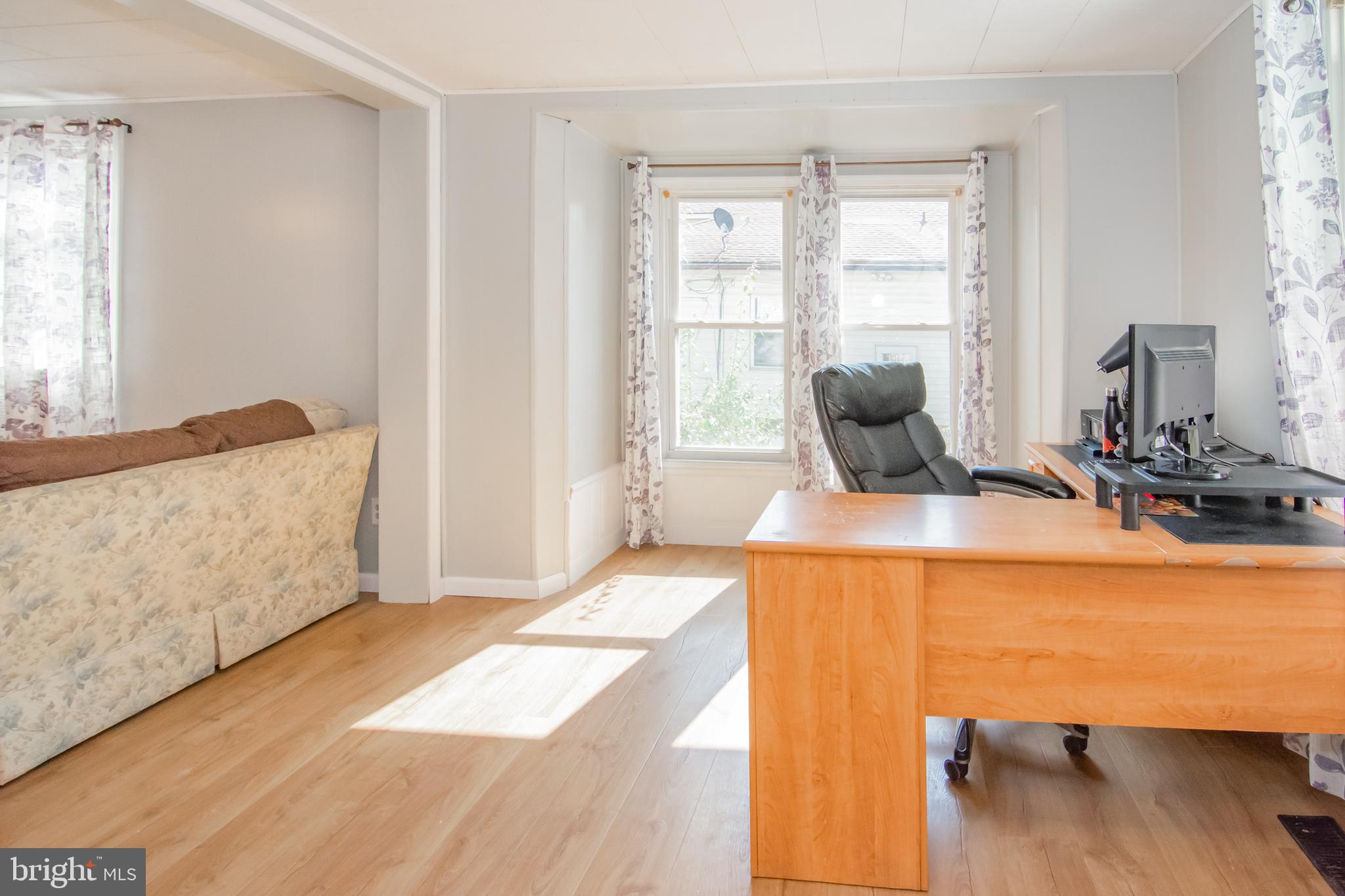 1002 North Point Road Baltimore, MD 21224 - Photo 6 of 18 Gallery Image 6
