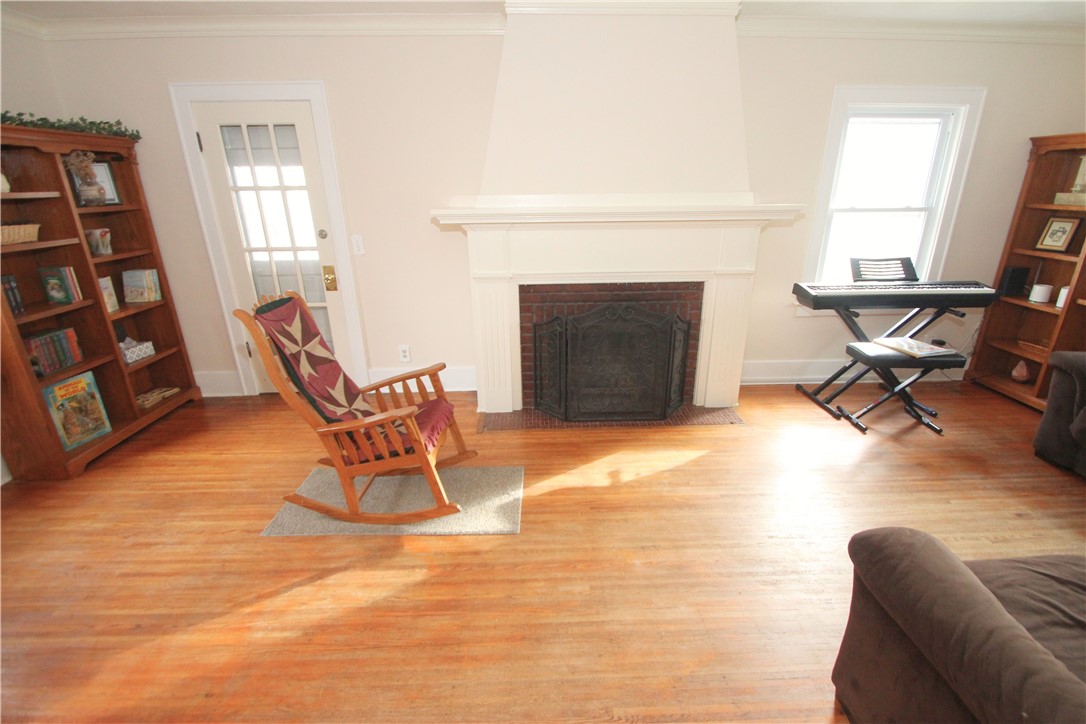 63 Westbourne Road Irondequoit, NY 14617 - Photo 14 of 40