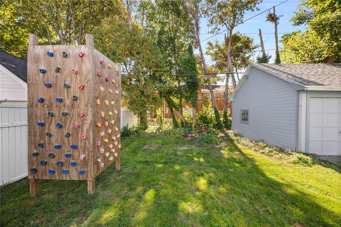 63 Westbourne Road Irondequoit, NY 14617 - Photo 36 of 40