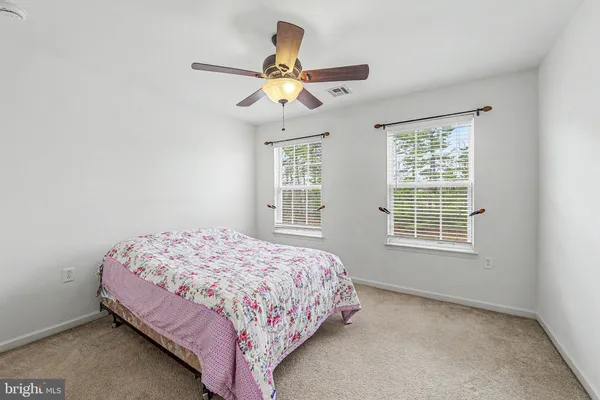 $3,950 | 9 Woodmere Road, Mays Landing, NJ 08330