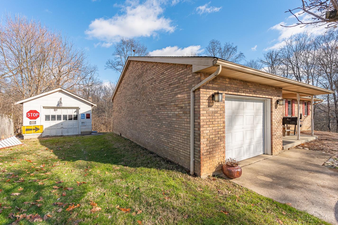 2174 Ash Road Loveland, OH 45140 - Photo 4 of 28