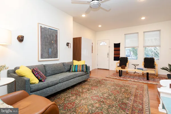 $2,750 | 456 Winona Street, Philadelphia, PA 19144