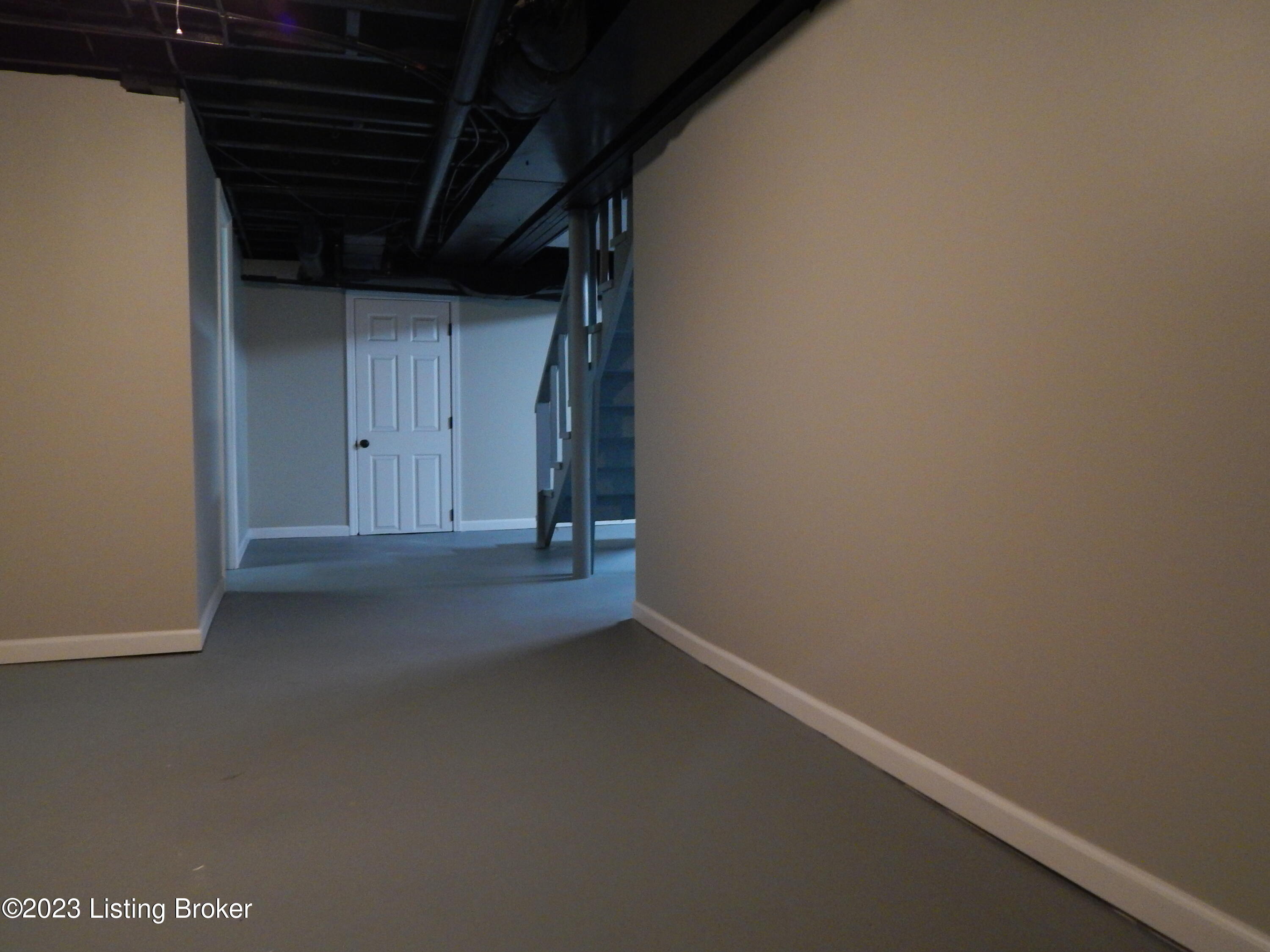 3220 Wessel Road Louisville, KY 40216 - Photo 19 of 27 DSCN2106