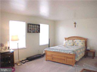 16 East Lexton Road New Castle, DE 19720 - Photo 2 of 6 Gallery Image 2