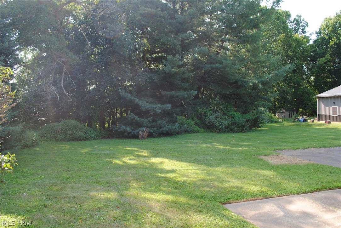 925 Minerva Road Southeast Magnolia, OH 44643 - Photo 9 of 9 Gallery Image 9