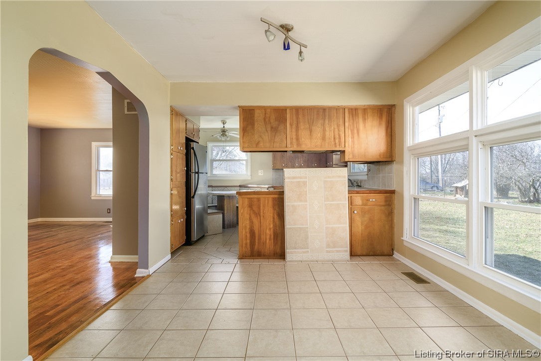 709 Castetter Road Henryville, IN 47126 - Photo 10 of 43 Gallery Image 10