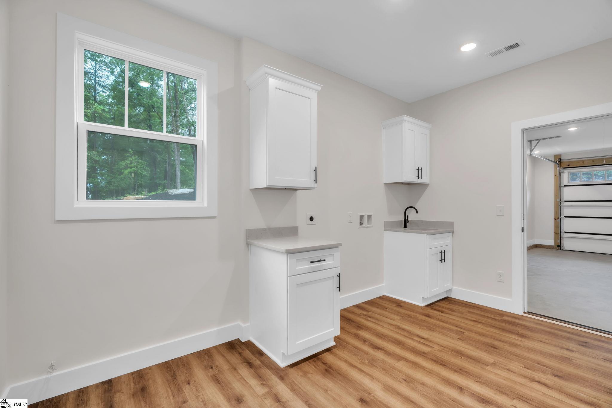 800 Glassy Road Landrum, SC 29356 - Photo 23 of 32