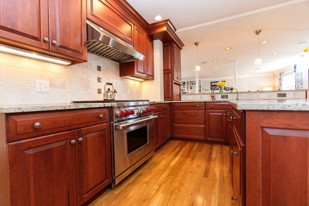 62 Windsor Road Wellesley, MA 02481 - Photo 12 of 30 Gallery Image 12