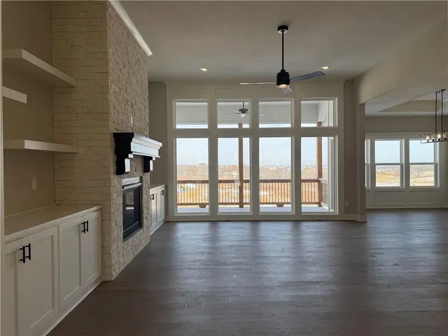 $679,950 | 19692 West 114th Street, Olathe, KS 66061