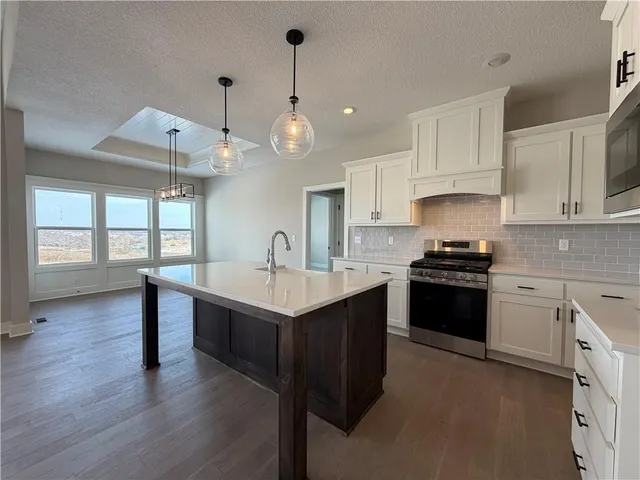 $679,950 | 19692 West 114th Street, Olathe, KS 66061