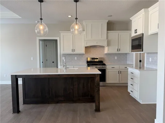 $679,950 | 19692 West 114th Street, Olathe, KS 66061