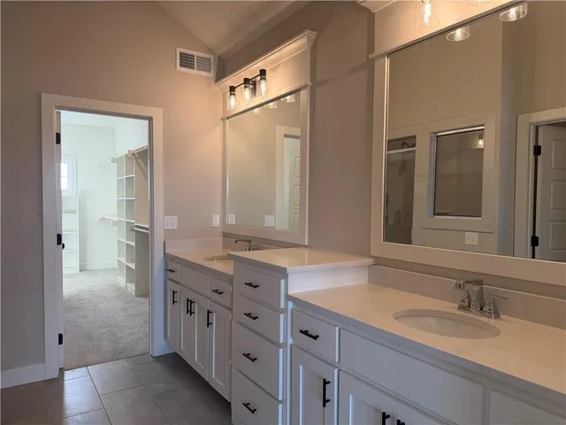 $679,950 | 19692 West 114th Street, Olathe, KS 66061