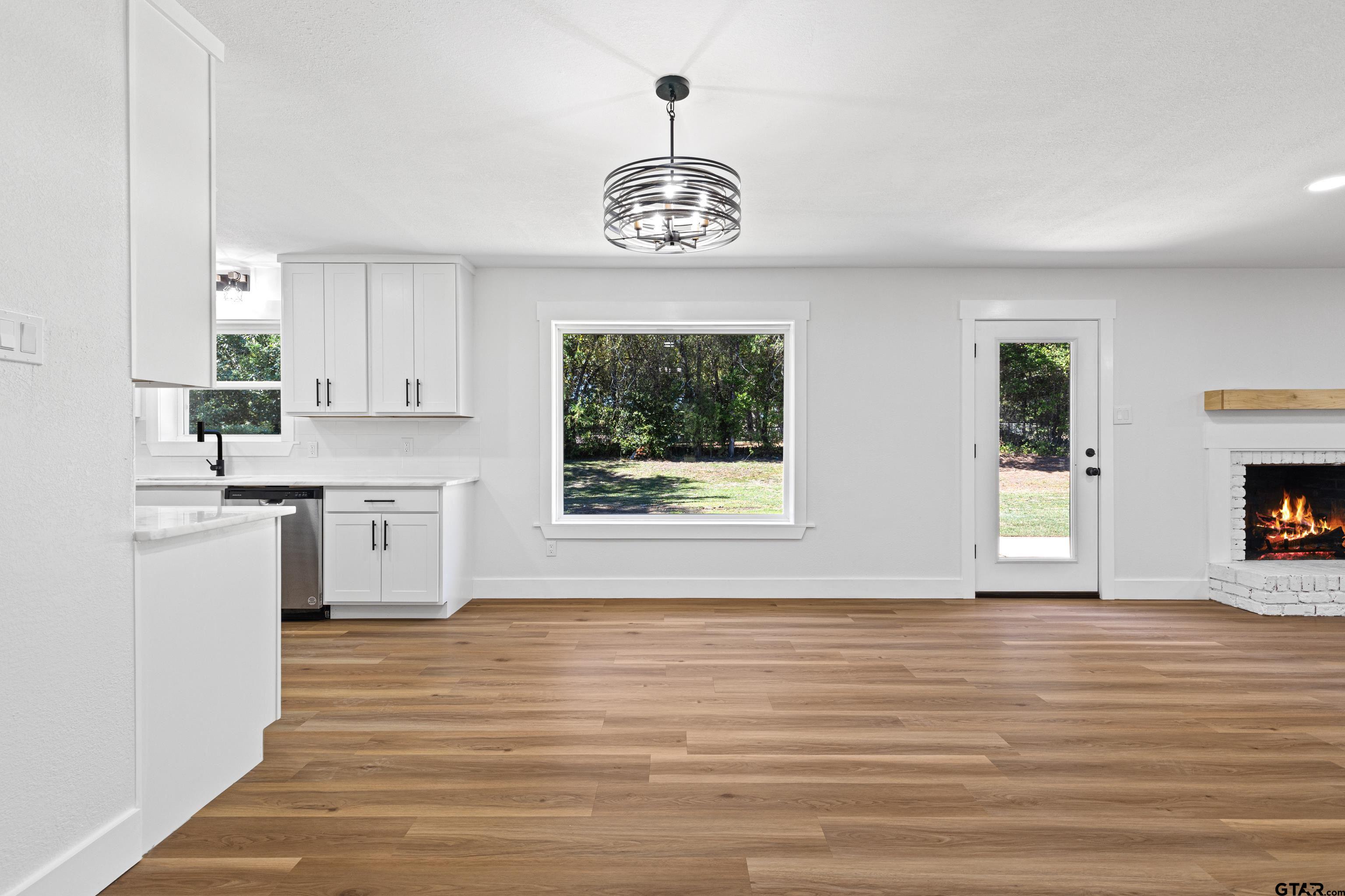 1907 Beth Drive Longview, TX 75605 - Photo 18 of 39