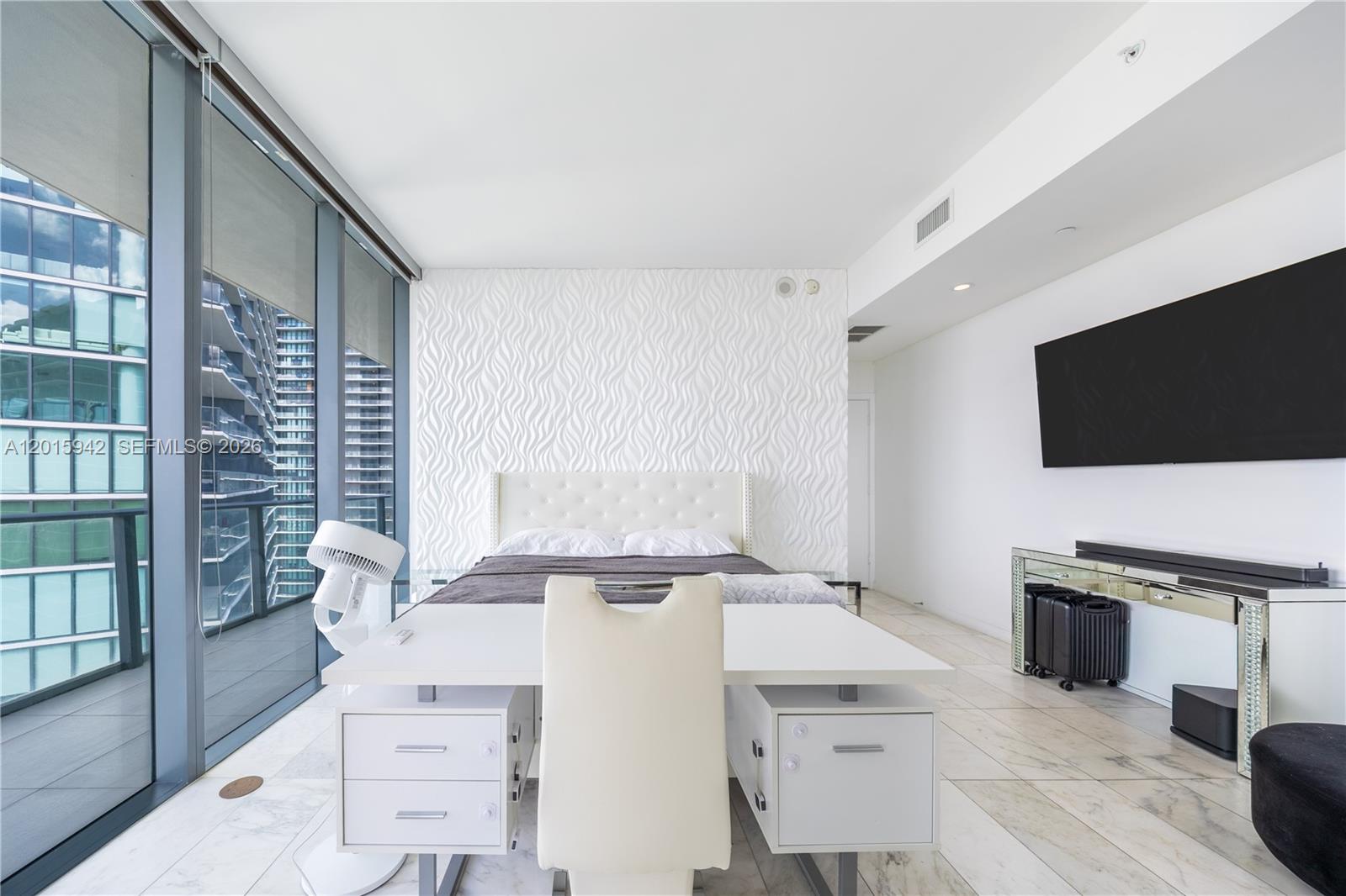 480 Northeast 31st Street, Unit 2407 Miami, FL 33137 - Photo 14 of 33