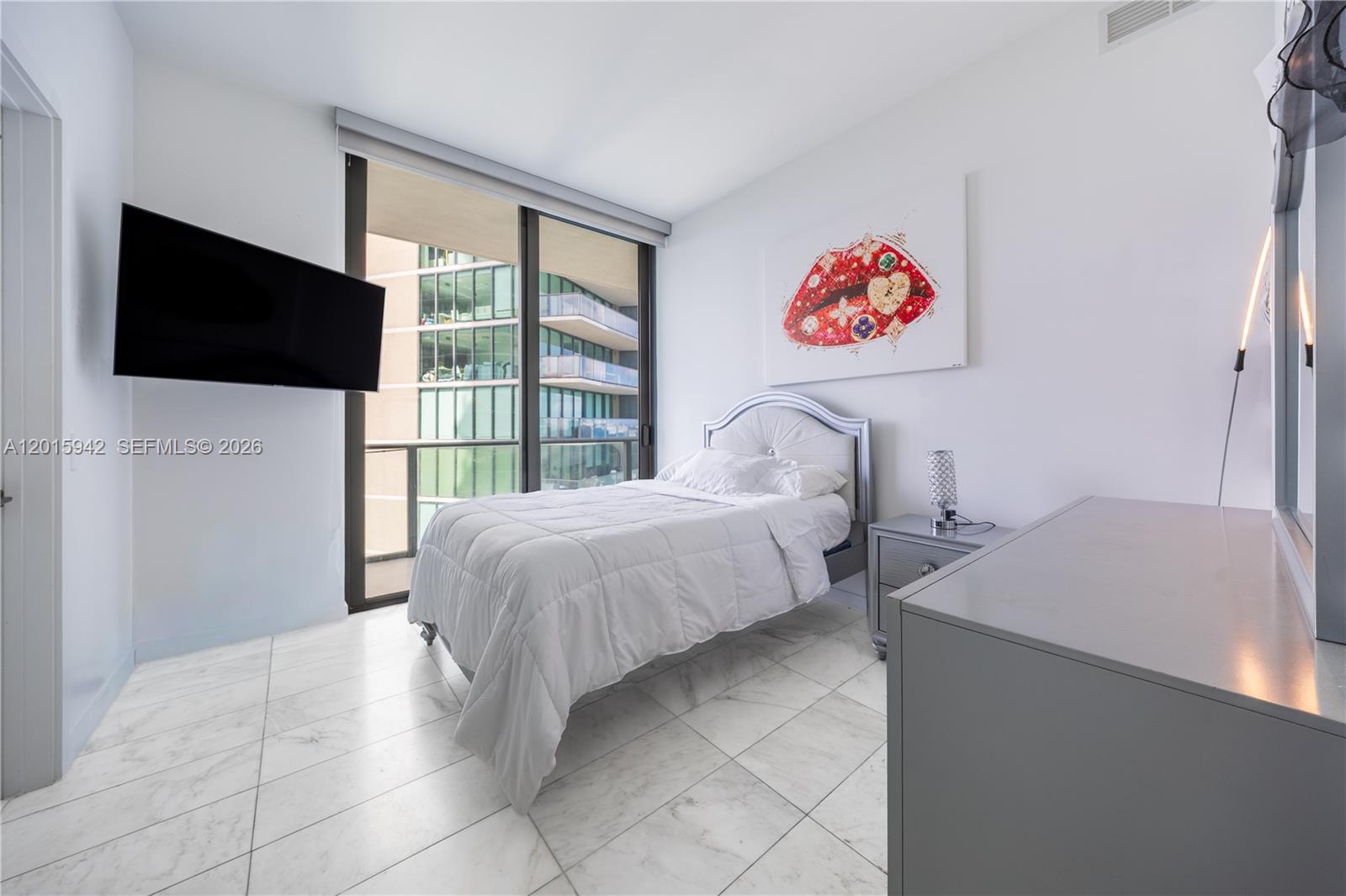 480 Northeast 31st Street, Unit 2407 Miami, FL 33137 - Photo 25 of 33