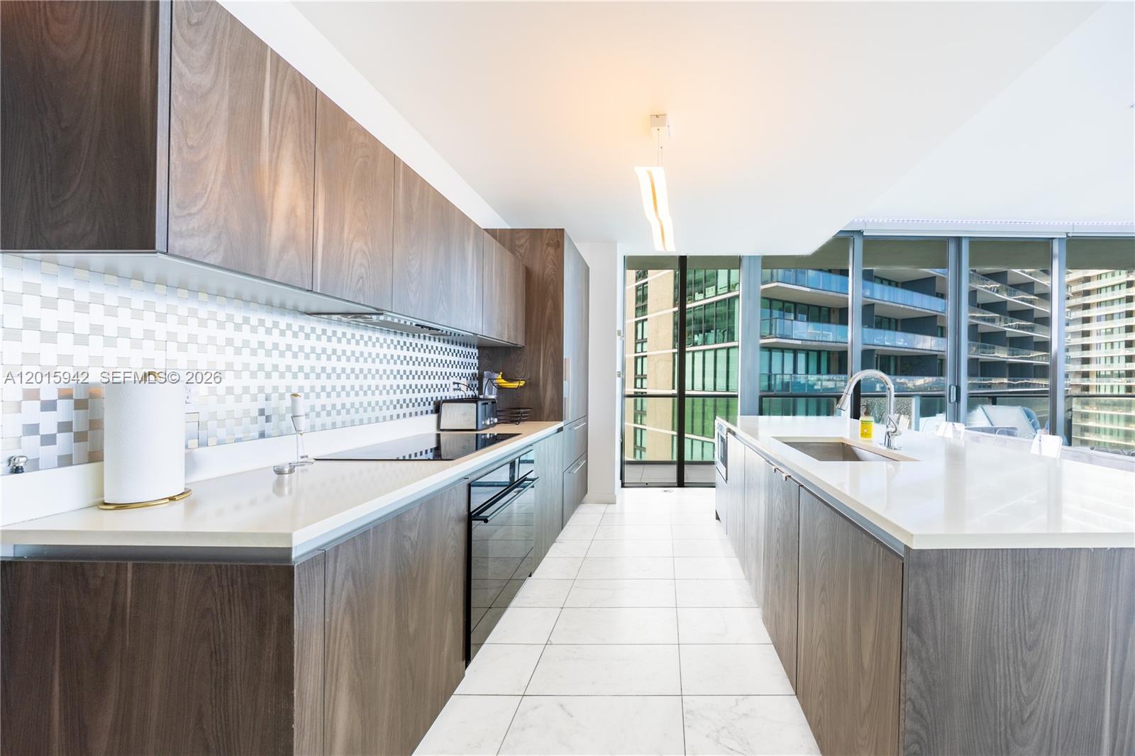 480 Northeast 31st Street, Unit 2407 Miami, FL 33137 - Photo 6 of 33