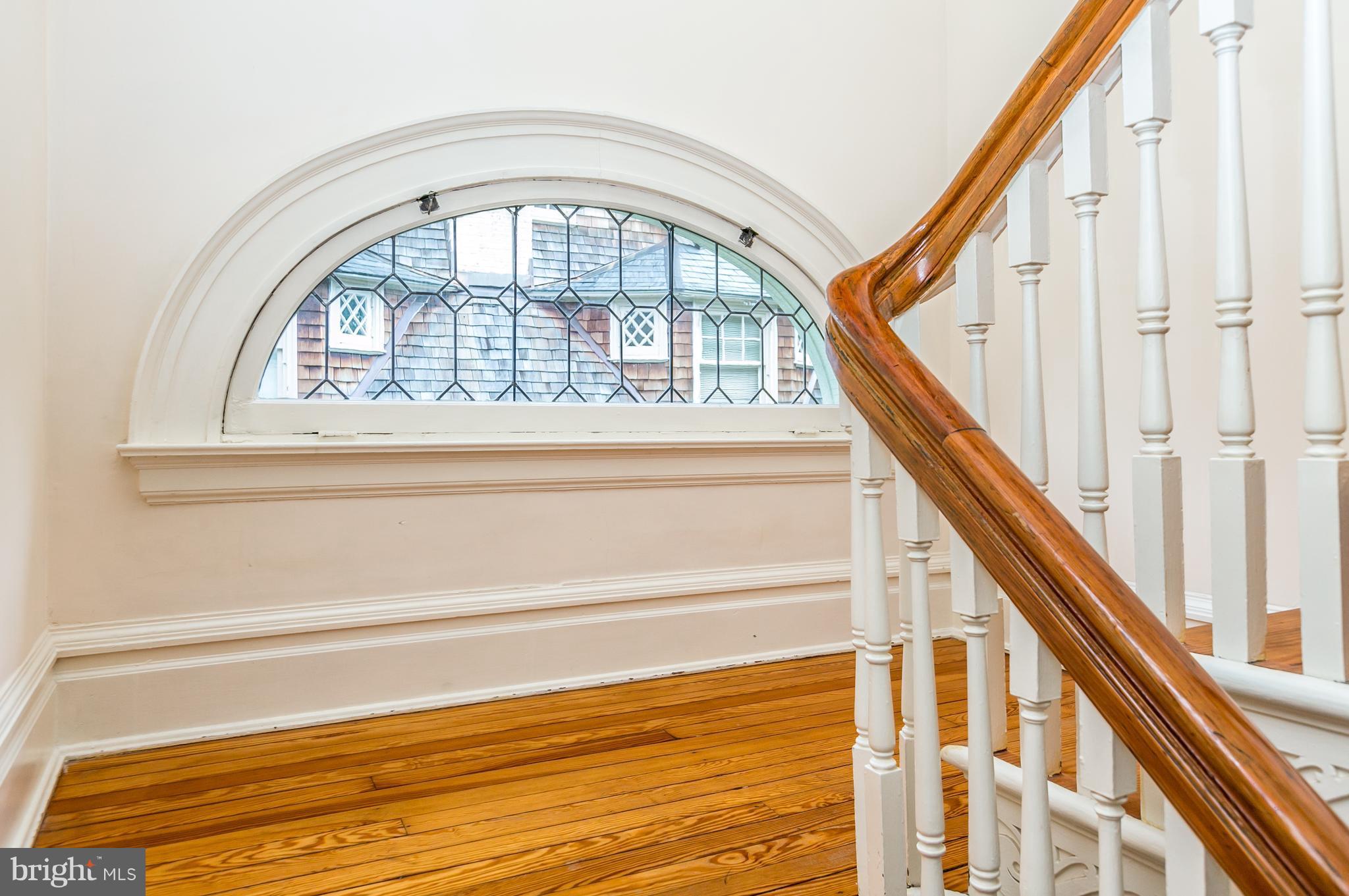 205 Hawthorn Road Baltimore, MD 21210 - Photo 25 of 29 Leaded Glass Windows