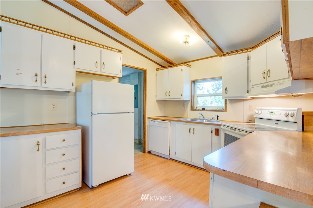 319 King Road Silverlake, WA 98645 - Photo 15 of 30 Gallery Image 15