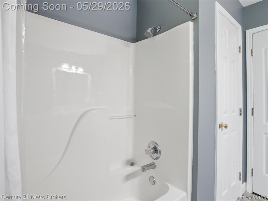 11447 North Latson Road Linden, MI 48451 - Photo 17 of 52