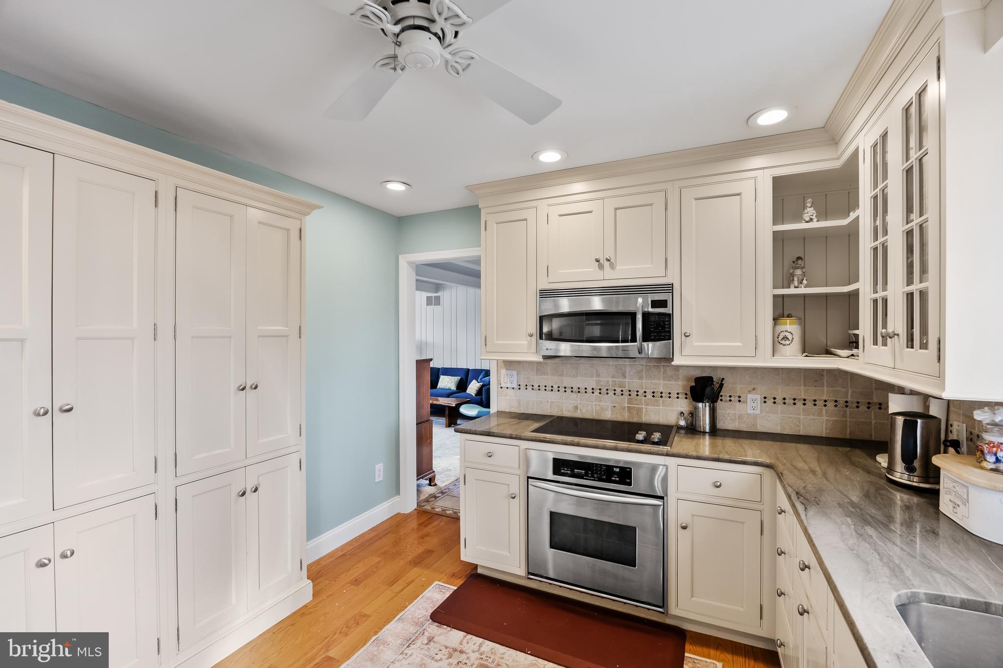 206 Tabernacle Road Medford Lakes, NJ 08055 - Photo 9 of 30 Kitchen