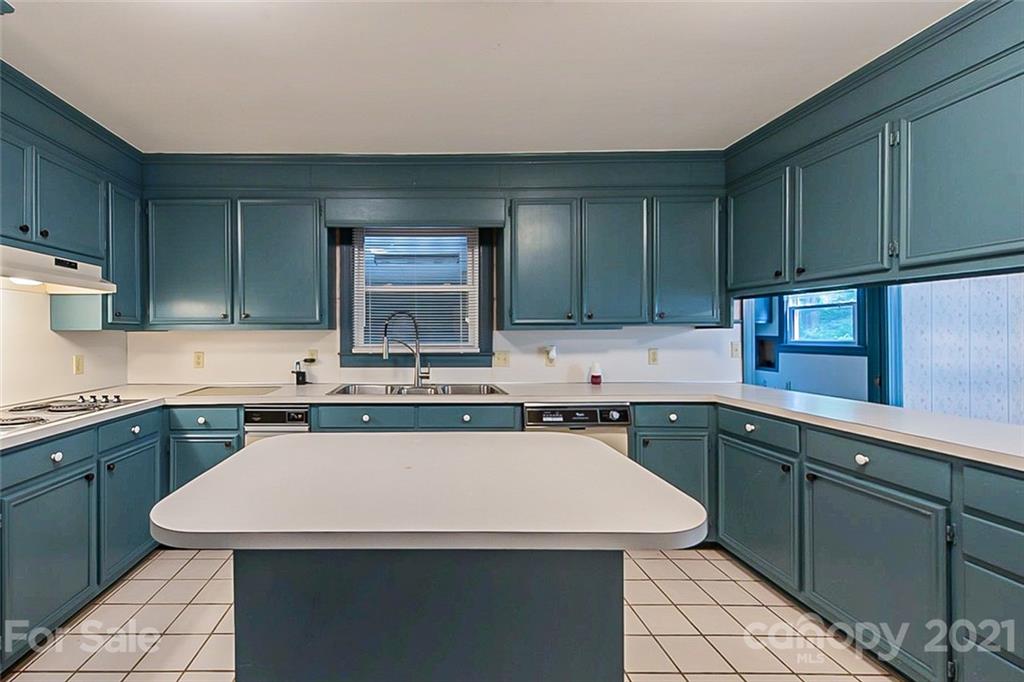 517 Mountainbrook Road Lancaster, SC 29720 - Photo 4 of 22 Gallery Image 4