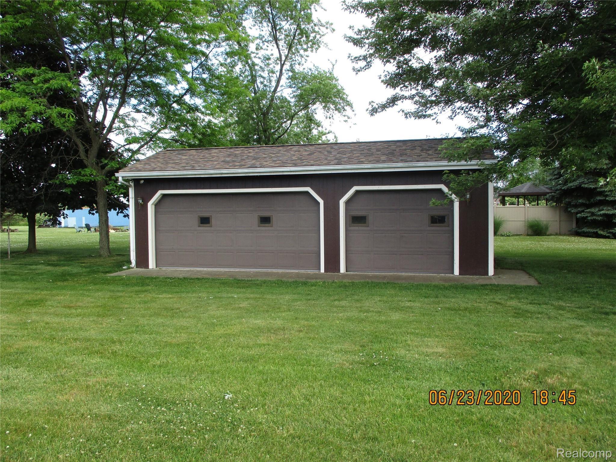 8372 Strong Road Newport, MI 48166 - Photo 8 of 16 2020-06-23 18.45