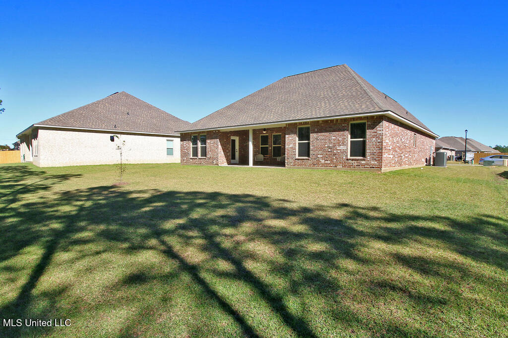 15550 Soaring Loop Gulfport, MS 39503 - Photo 23 of 24 15550-Soaring-Loop-23
