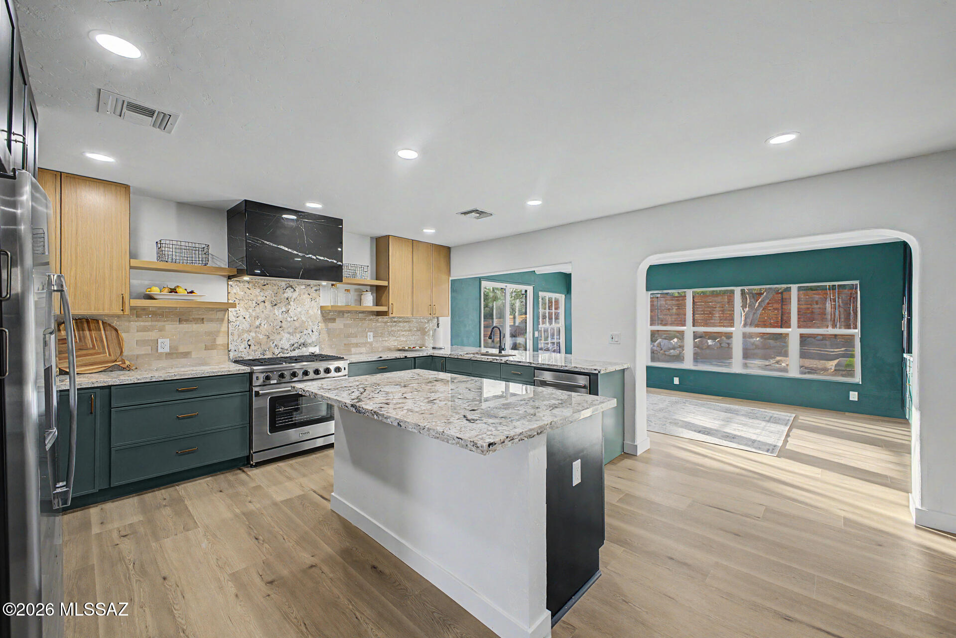 333 East Florence Road Tucson, AZ 85704 - Photo 8 of 49 KITCHEN TO ARIZONA ROOM