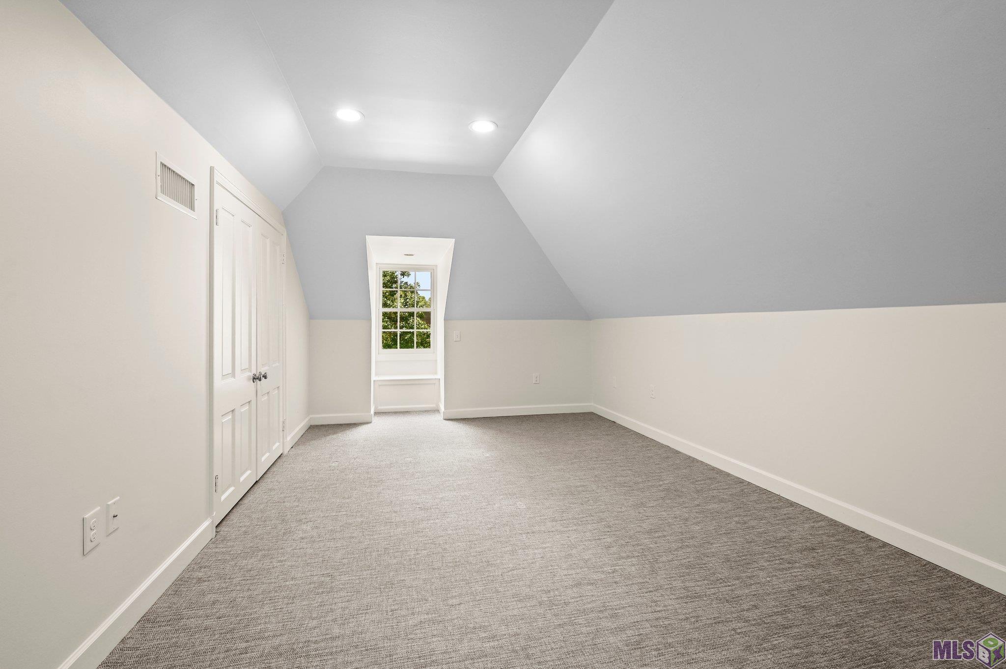 7022 Richards Drive Baton Rouge, LA 70809 - Photo 44 of 58 Upstairs Guest Bedroom