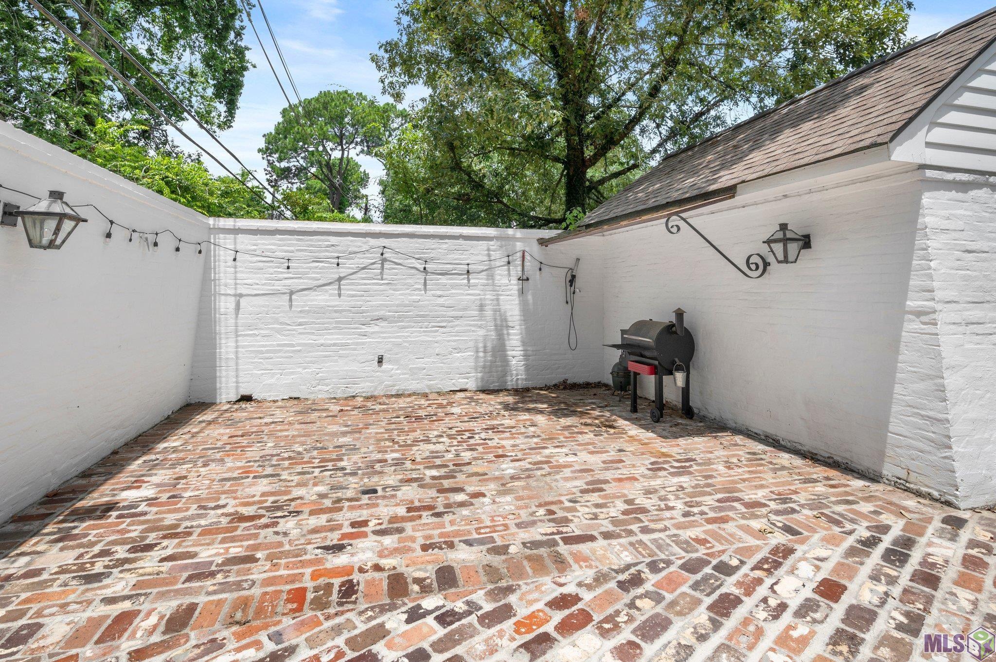 7022 Richards Drive Baton Rouge, LA 70809 - Photo 54 of 58 Area off Pool to Add Outdoor Kitchen