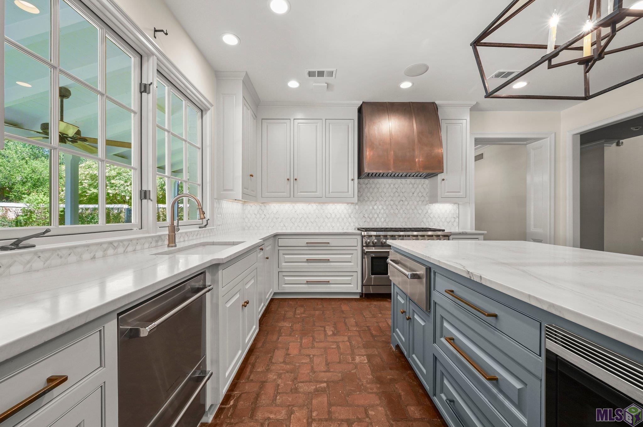 7022 Richards Drive Baton Rouge, LA 70809 - Photo 7 of 58