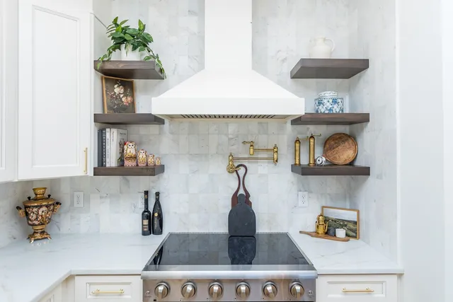 $1,200,000 | 653 Pineville Road, McGaheysville, VA 22840