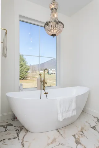 $1,200,000 | 653 Pineville Road, McGaheysville, VA 22840