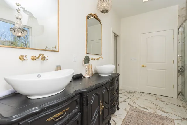 $1,200,000 | 653 Pineville Road, McGaheysville, VA 22840