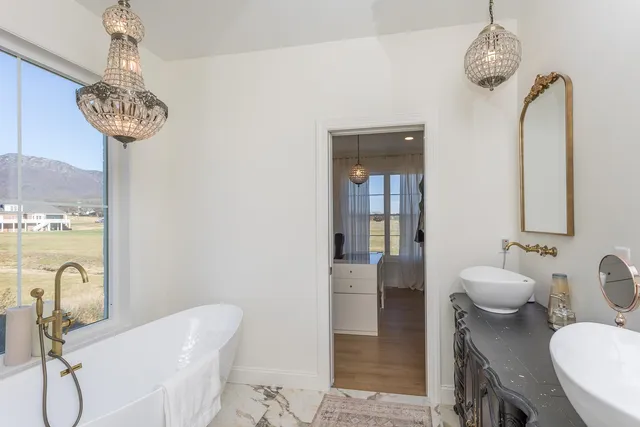 $1,200,000 | 653 Pineville Road, McGaheysville, VA 22840