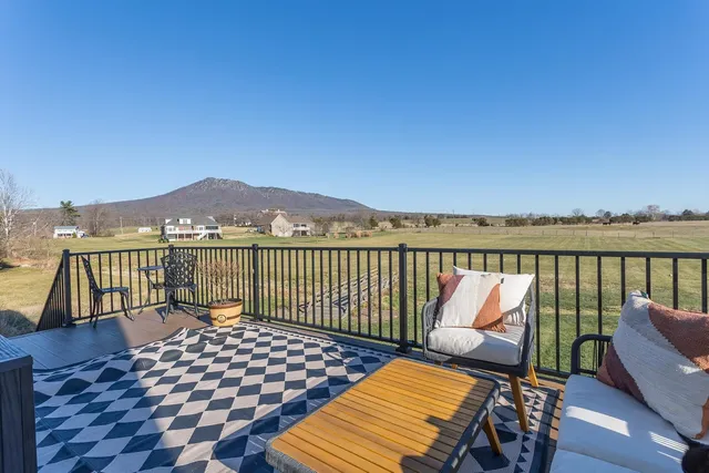 $1,200,000 | 653 Pineville Road, McGaheysville, VA 22840