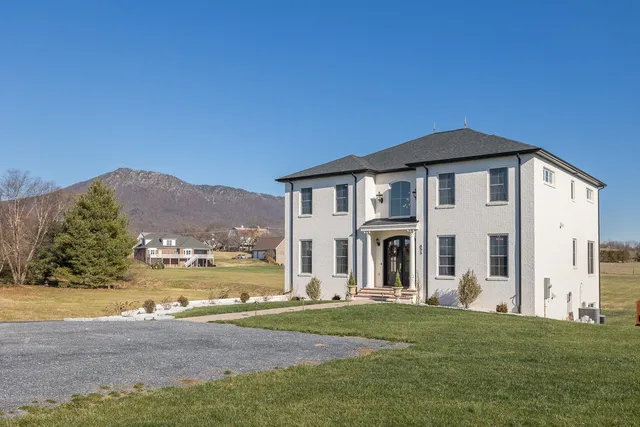 $1,200,000 | 653 Pineville Road, McGaheysville, VA 22840