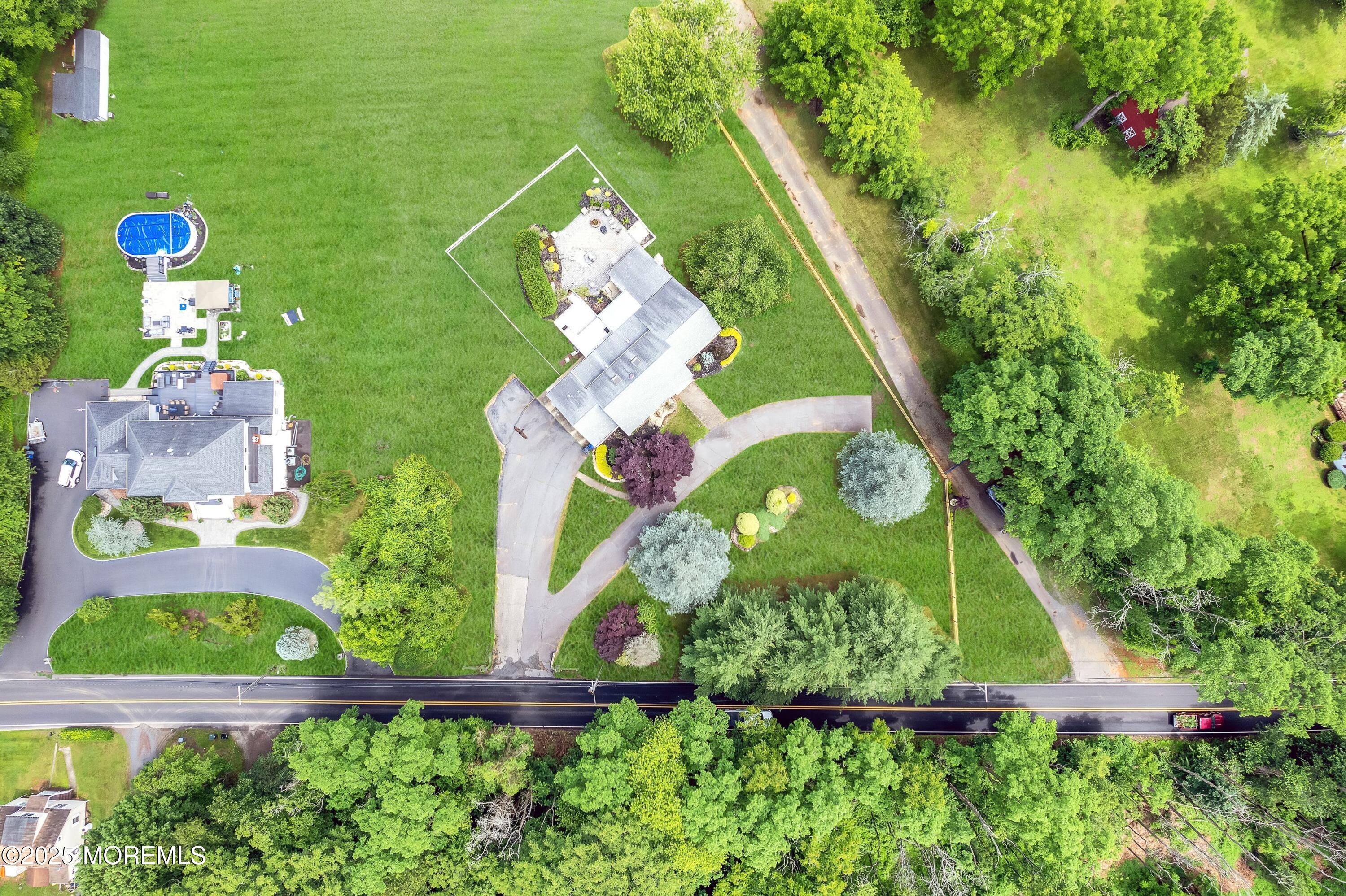 67 School Road Marlboro, NJ 07746 - Photo 33 of 42 6KGUTkuV