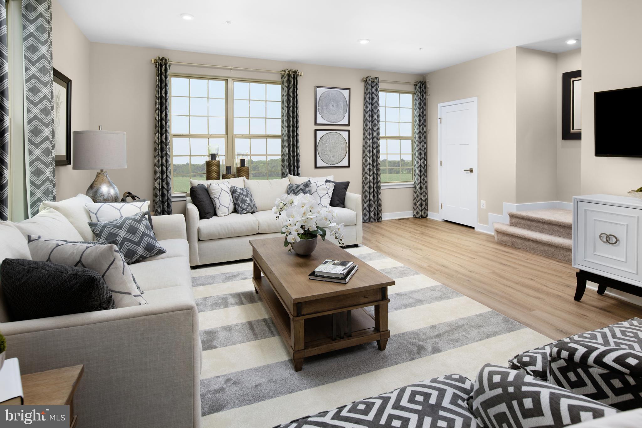 9012 Waller Tree Way Upper Marlboro, MD 20772 - Photo 6 of 20 Living Room