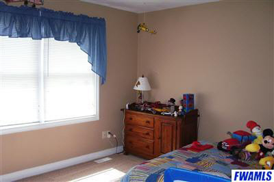 15635 Feighner Road Roanoke, IN 46783 - Photo 14 of 19