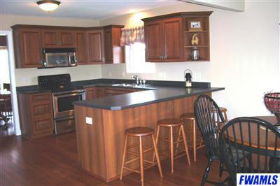 15635 Feighner Road Roanoke, IN 46783 - Photo 5 of 19