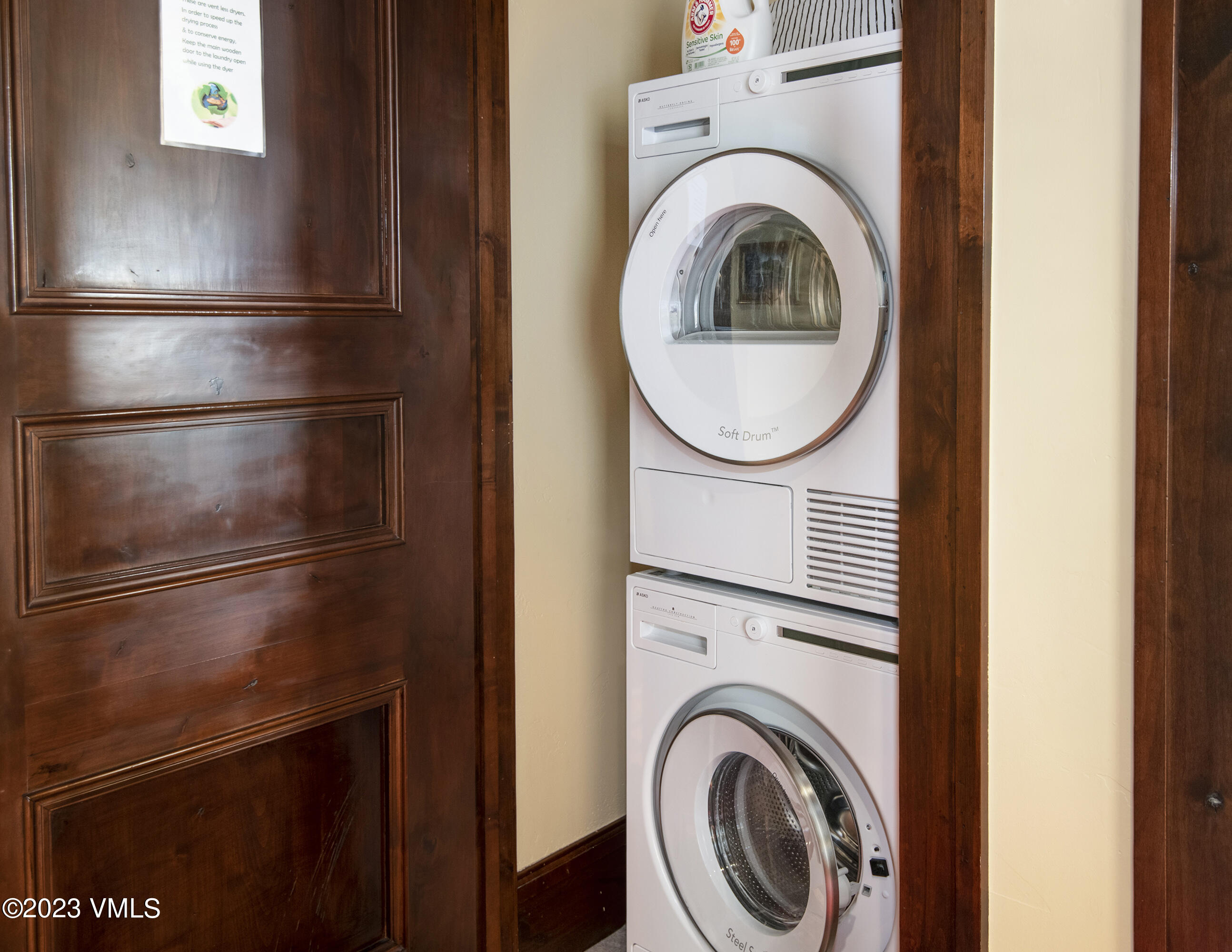 1 Willow Bridge Road, Unit 11C Vail, CO 81657 - Photo 31 of 42 Washer/dryer in unit