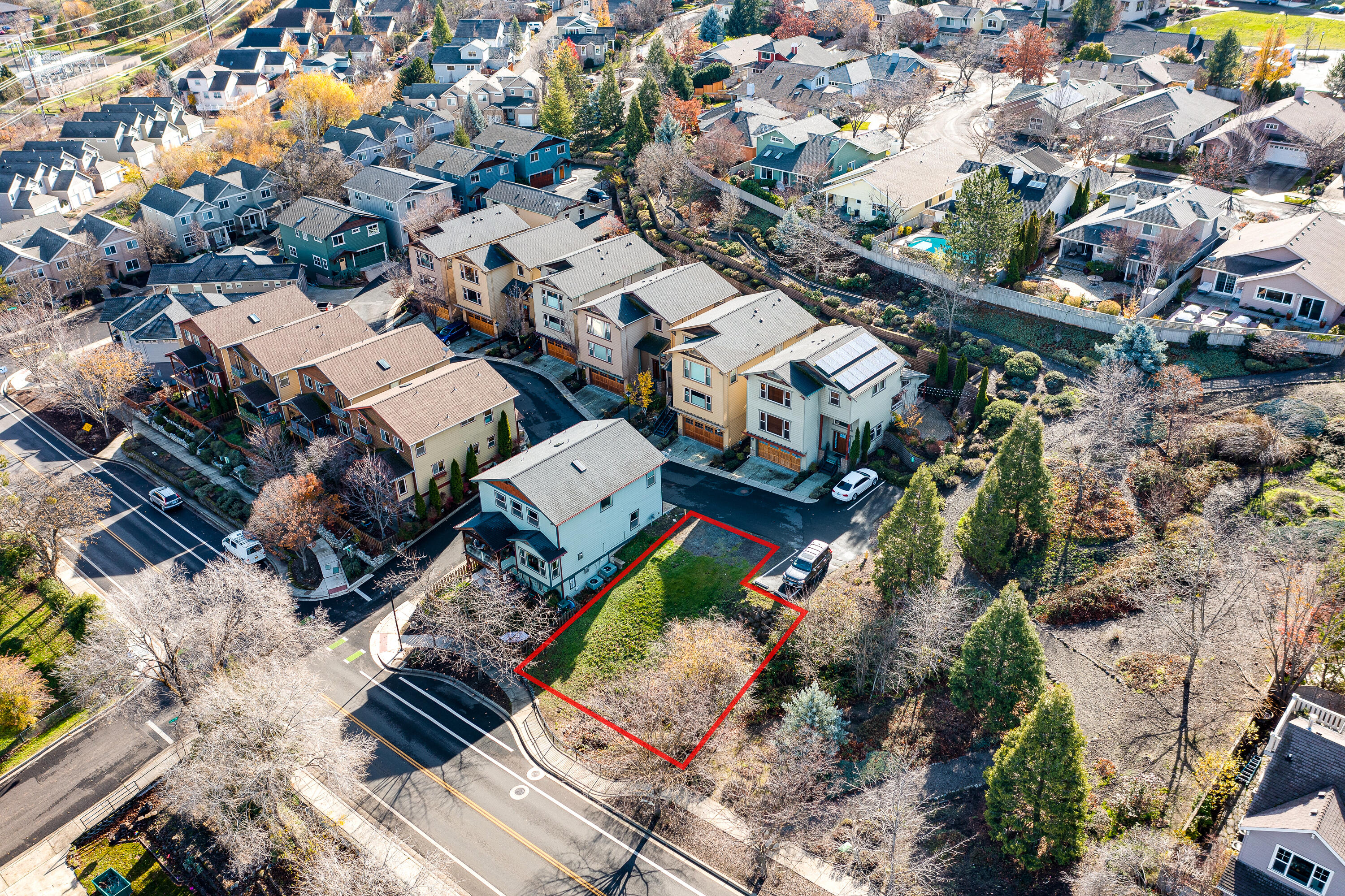 445 Park Ridge Pl, Ashland, OR 97520