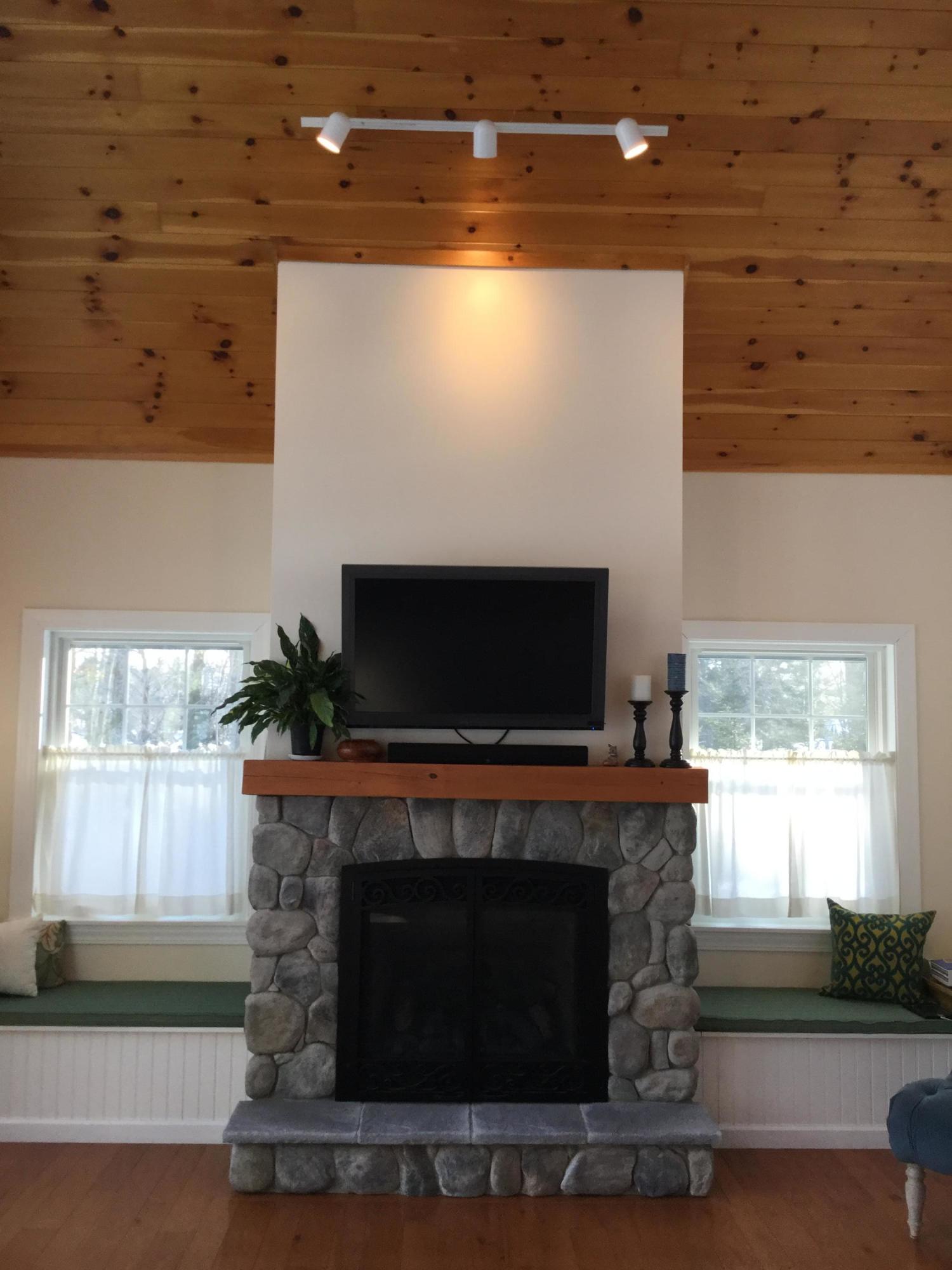61 Pond Road Wayne, ME 04284 - Photo 9 of 24 E064E871-C4EB-4B05-A35D-72117EA2D07D