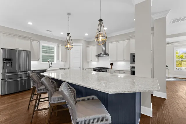 $2,200,000 | 1636 Oak Leaf Street, Charleston, SC 29492