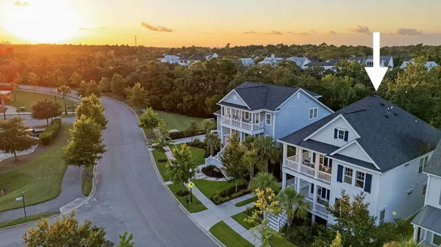 $2,200,000 | 1636 Oak Leaf Street, Charleston, SC 29492